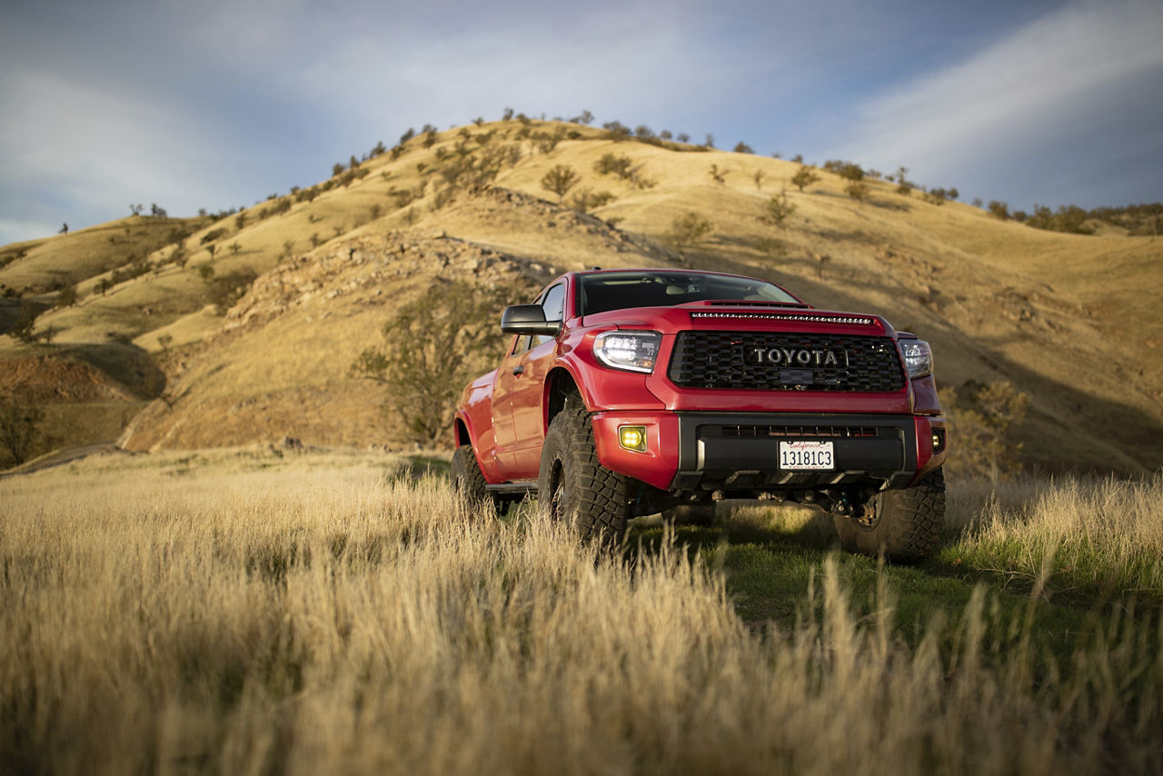 2021 Toyota Tundra - Fuel ZEPHYR BEADLOCK - Black | Wheel Pros
